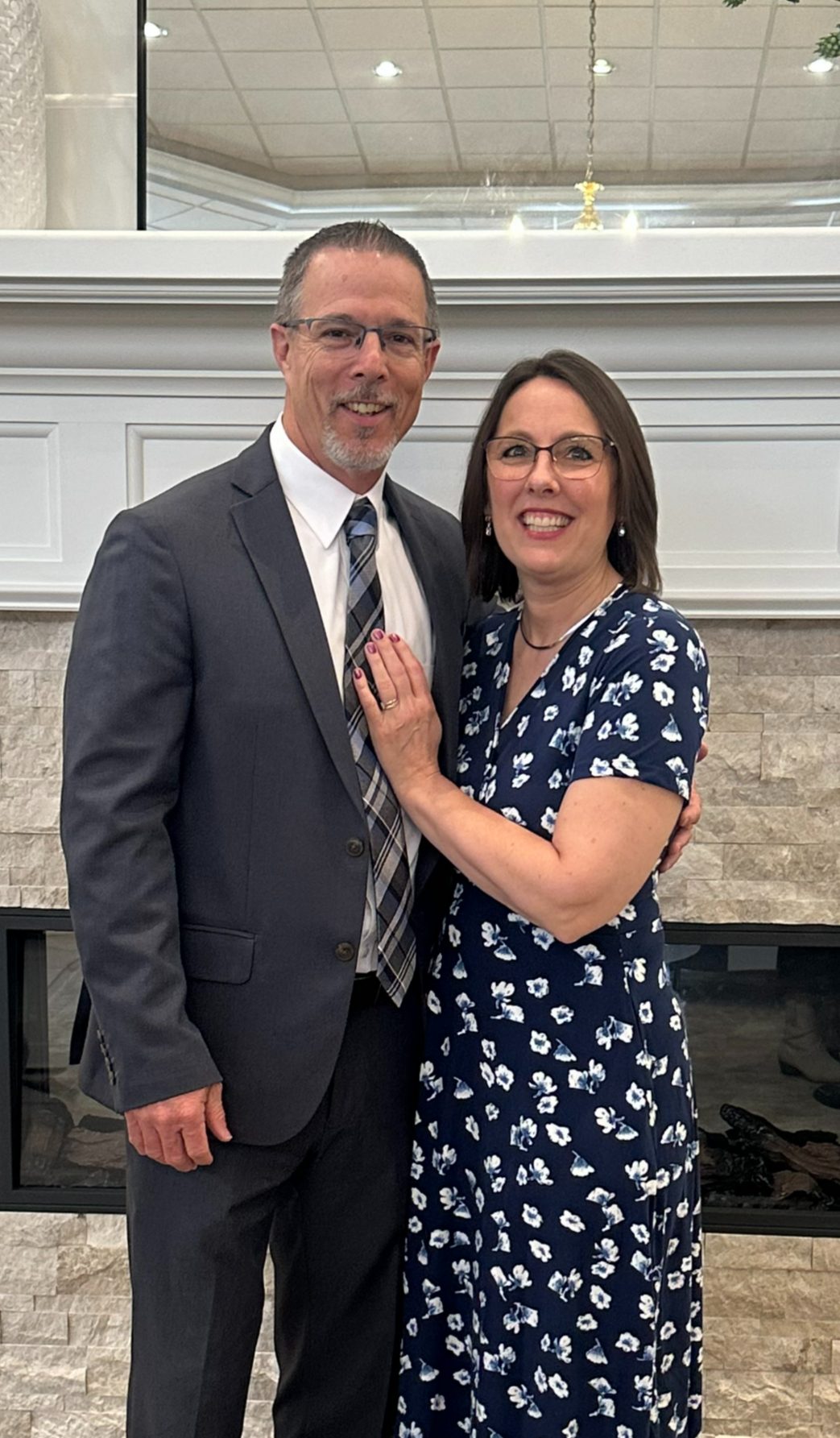 Pastor Mike Barr and his wife Stacy of Crosspoint Baptist Church, Iowa City